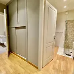 公寓 Casa Lagrange - Elegant In The Hurt Of Centre With Parking By A Porter *