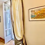 Casa Lagrange - Elegant In The Hurt Of Centre With Parking By A Porter